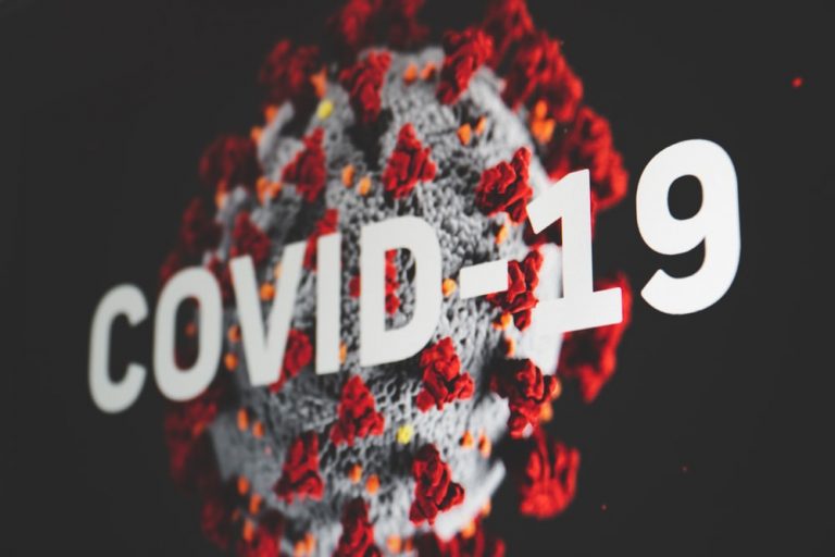 Survei: 30 Persen Masyarakat Kehilangan Kerabat Saat Gelombang Kedua Pandemi